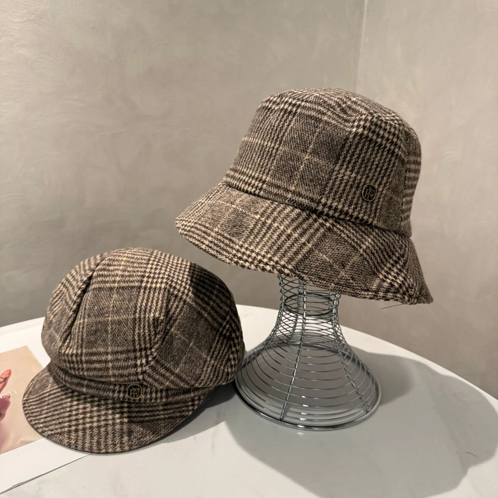 Women Plaid Full-Closure Octagonal Hat — feature 2