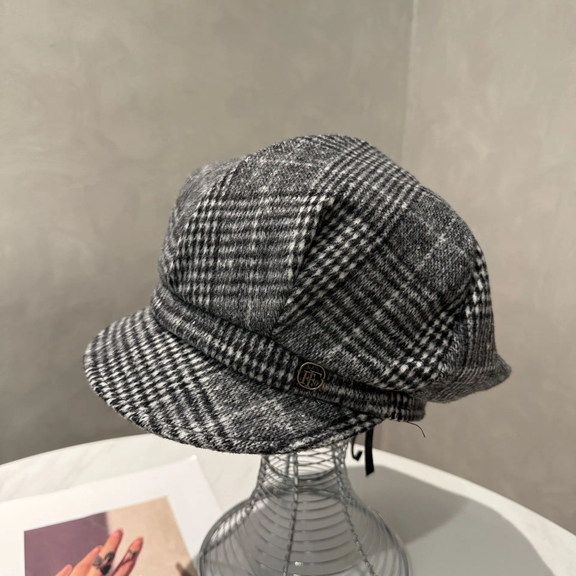 Women Plaid Full-Closure Octagonal Hat - Image 3