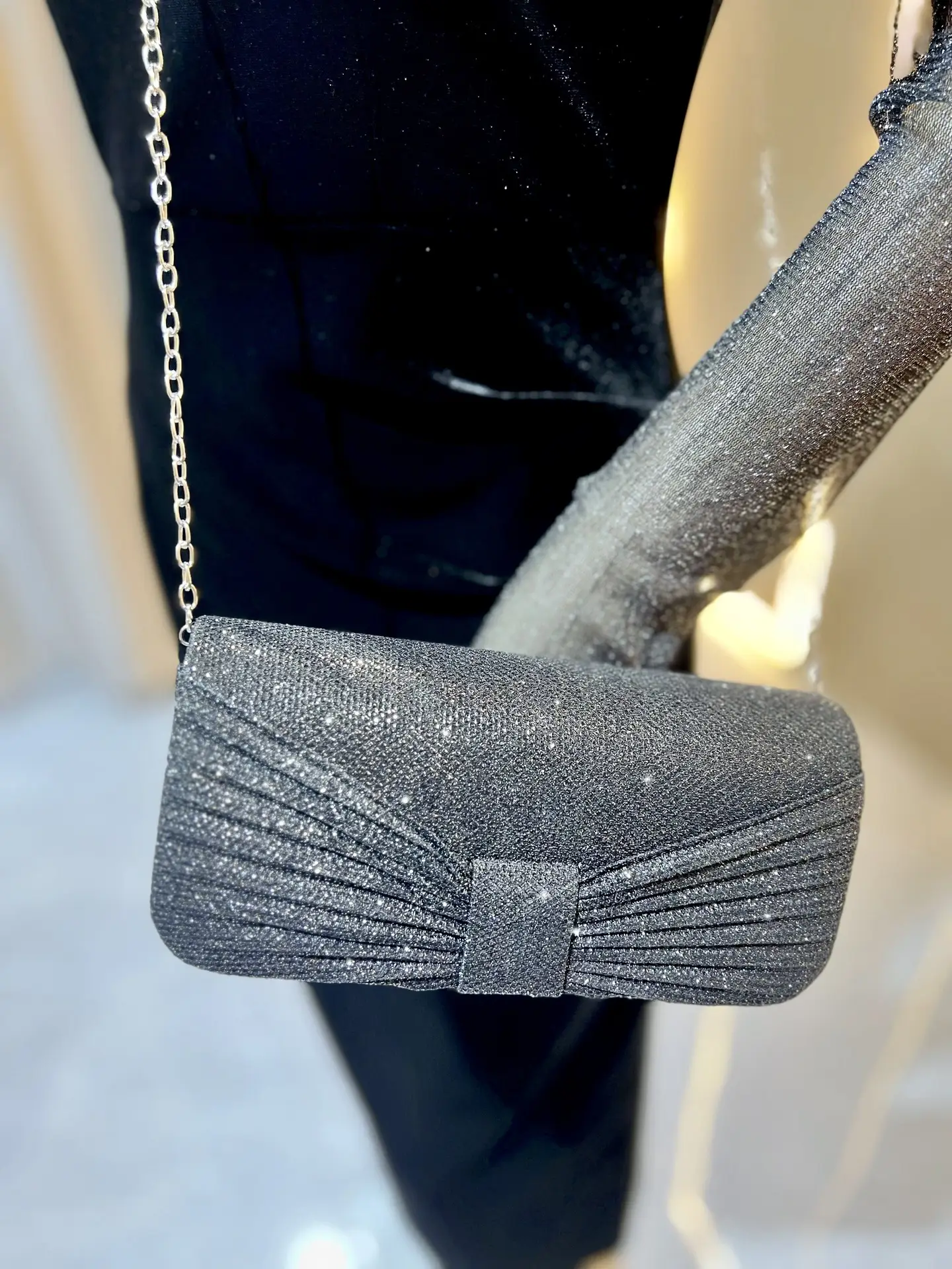 Shiny Chain Crossbody Bag for Ladies — feature 16