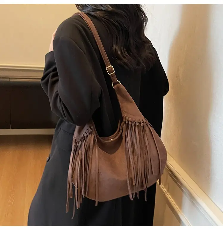 Brown Fringed Suede Handbag for Women 2026 — feature 15