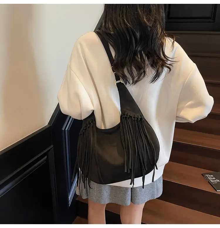 Brown Fringed Suede Handbag for Women 2026 — feature 16