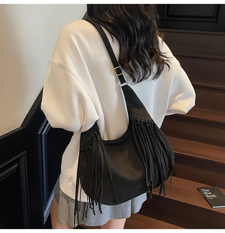Brown Fringed Suede Handbag for Women 2026 — feature 17