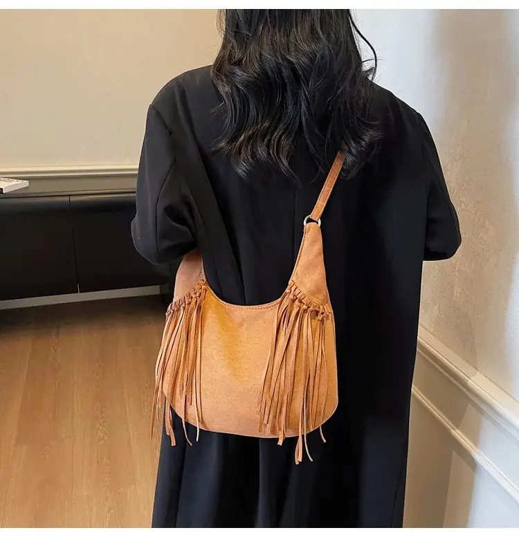 Brown Fringed Suede Handbag for Women 2026 — feature 8