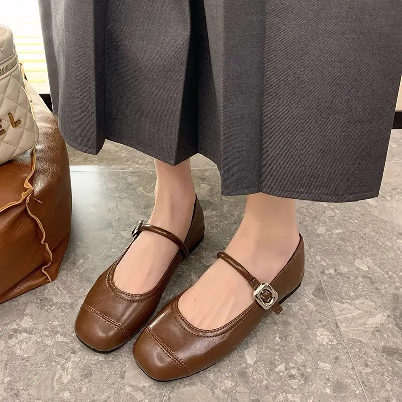 French Classic Small Fragrance Shallow Mouth Shoes for Women Spring and Summer New Flat Shoes Gentle and Fashionable One-Line Buckle Mary Jane Shoes - Image 5