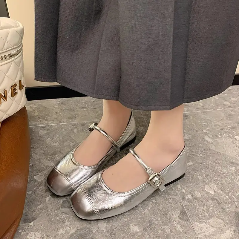 French Classic Small Fragrance Shallow Mouth Shoes for Women Spring and Summer New Flat Shoes Gentle and Fashionable One-Line Buckle Mary Jane Shoes - Image 6