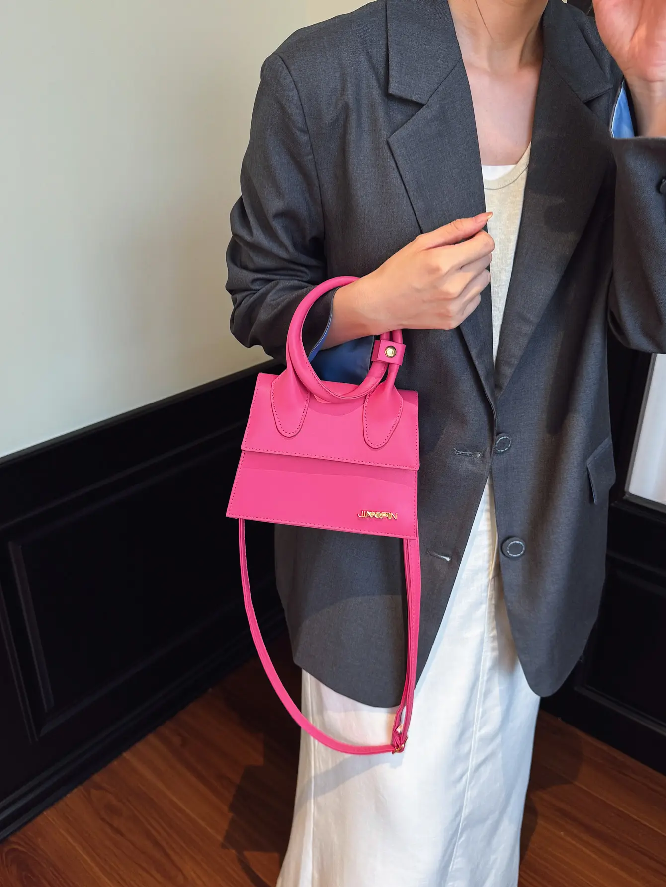 White Crossbody Shoulder Bag for Women 2025 - Image 8