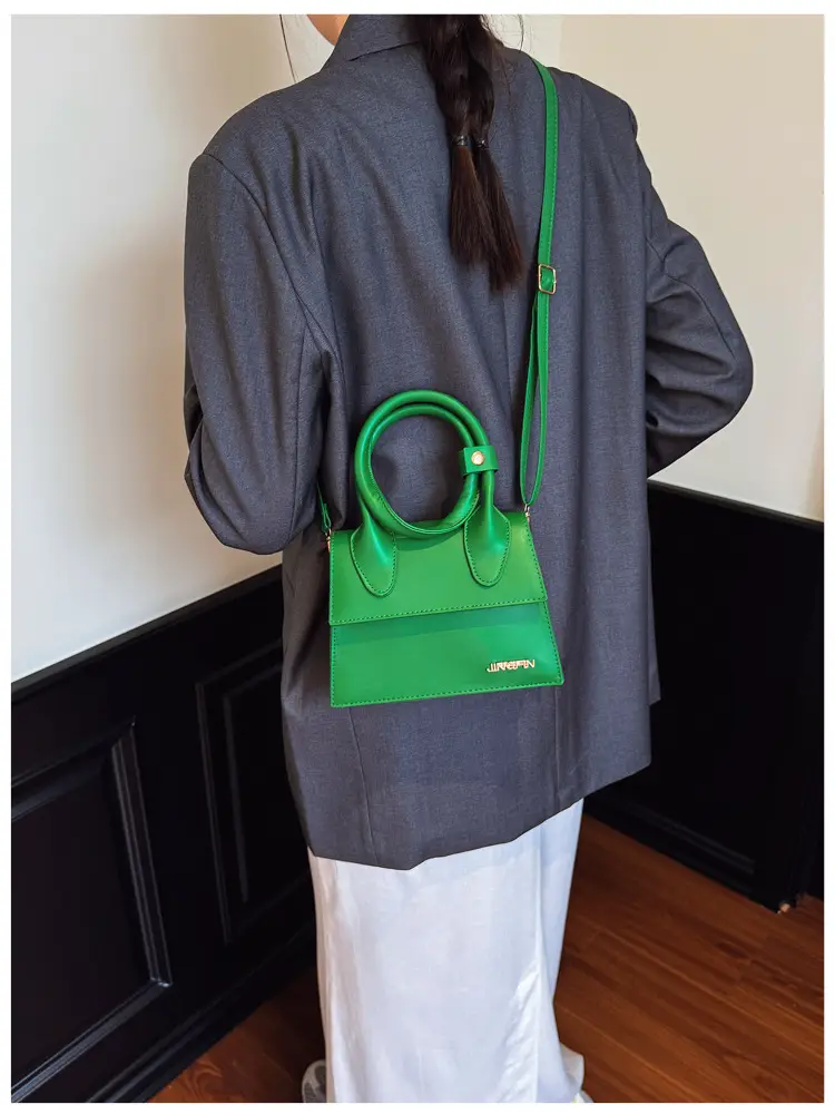 White Crossbody Shoulder Bag for Women 2025 — feature 19