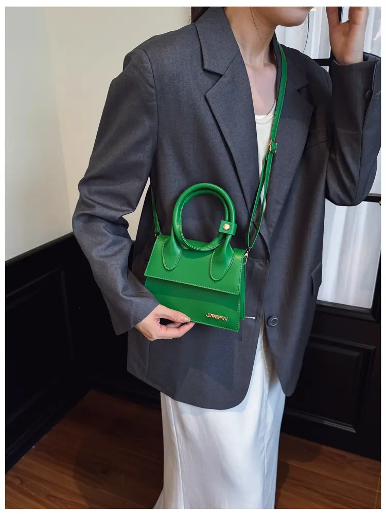 White Crossbody Shoulder Bag for Women 2025 — feature 20