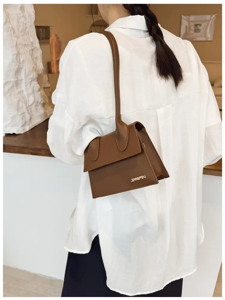 White Crossbody Shoulder Bag for Women 2025 — feature 34
