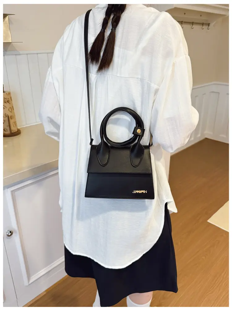 White Crossbody Shoulder Bag for Women 2025 — feature 37