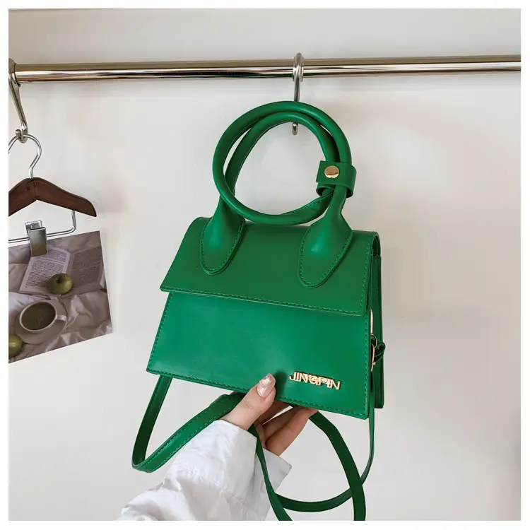 White Crossbody Shoulder Bag for Women 2025 — feature 43