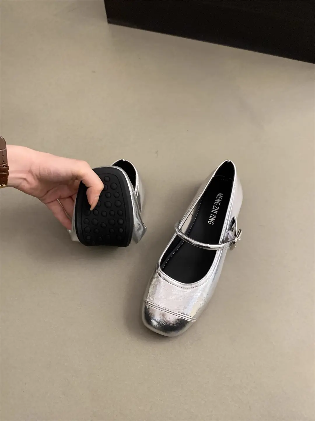 Square Toe Shallow Mouth Versatile Flats Silver Mary Jane Shoes for Women 2025 New Summer French Style Small Leather Shoes with Skirts — feature 14