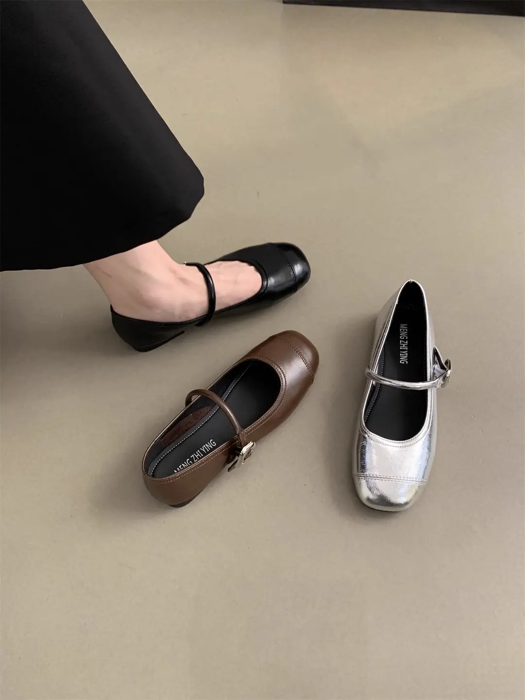 Square Toe Shallow Mouth Versatile Flats Silver Mary Jane Shoes for Women 2025 New Summer French Style Small Leather Shoes with Skirts — feature 2