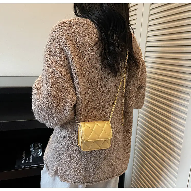 Silver Rhombus Chain Shoulder Bag for Women — feature 21