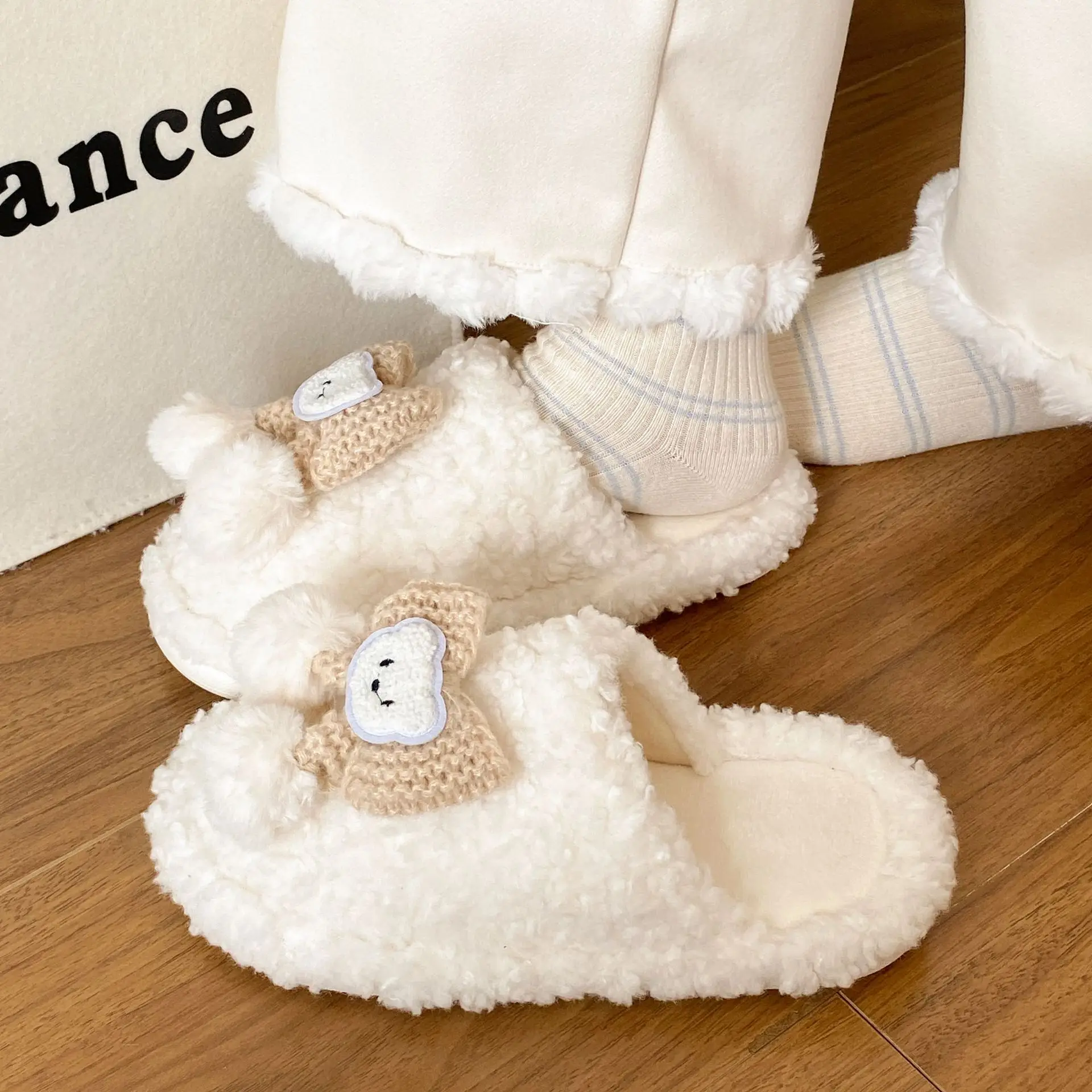 Women Winter Plush Slipper Bear Design Non-Slip - Image 6