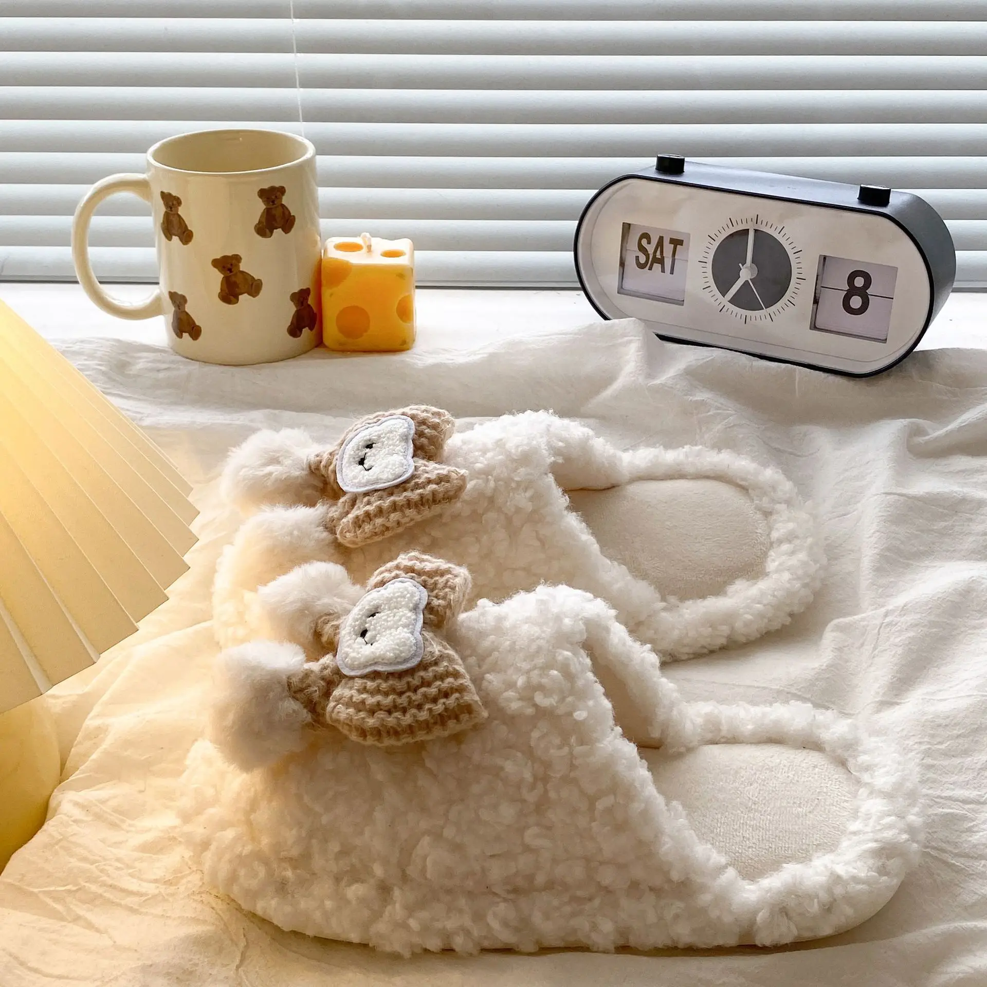 Women Winter Plush Slipper Bear Design Non-Slip - Image 7
