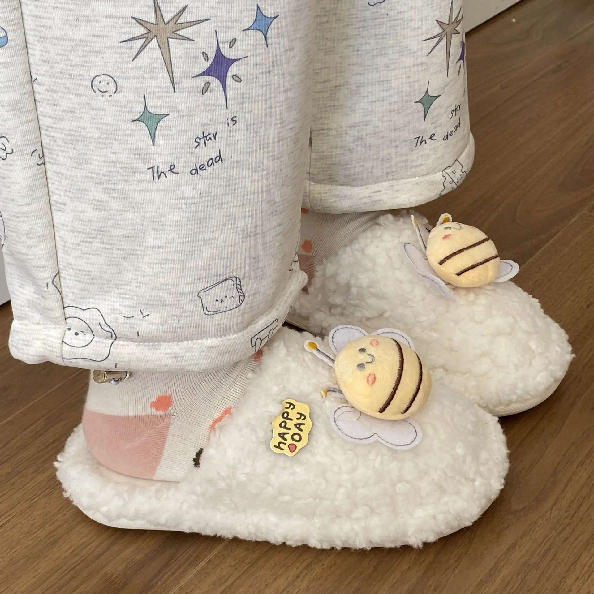 Winter Stuffed Cotton Shoes for Girls Anti-Slip Indoor Slippers - Image 6