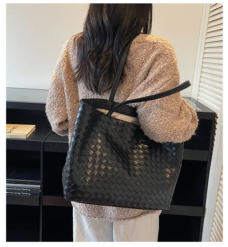 Women Woven Leather Shoulder Bag Large Fashion Tote — feature 3