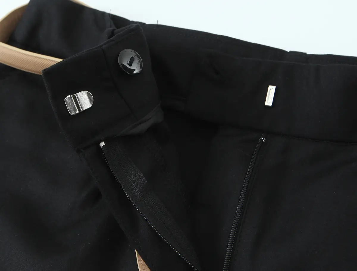 Cross-Border Belted Pleated Shorts Solid Color — feature 17
