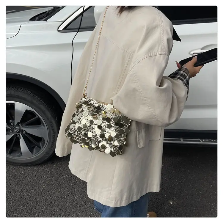 2025 New Fashion Large Cap Chain Shoulder Crossbody Bag — feature 16