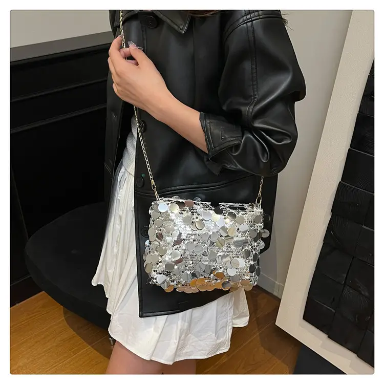 2025 New Fashion Large Cap Chain Shoulder Crossbody Bag — feature 17
