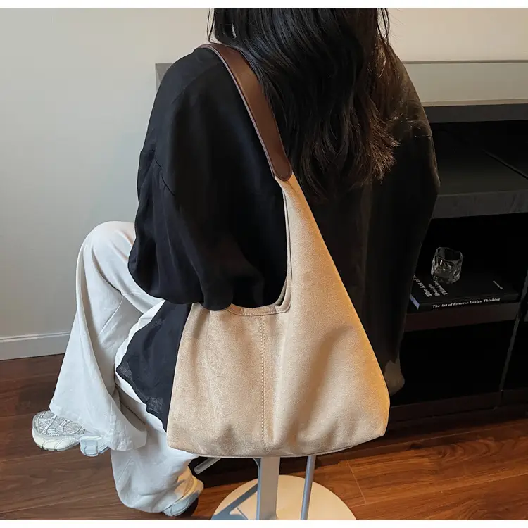 2025 Velvet Shoulder Bag Large Capacity Brown — feature 13
