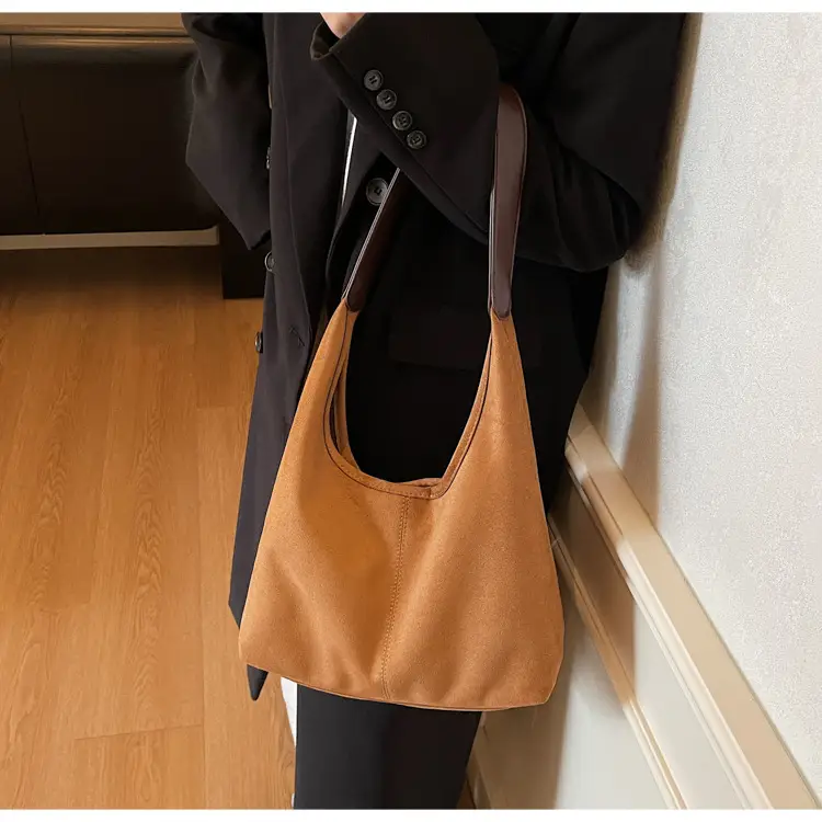 2025 Velvet Shoulder Bag Large Capacity Brown — feature 19