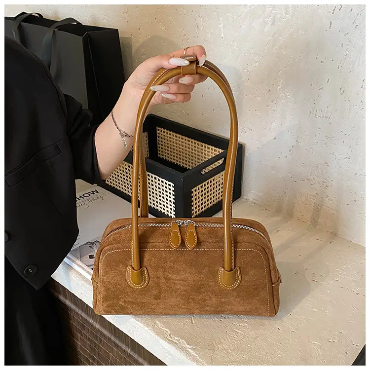 Women Retro Leather Velvet Shoulder Bag Boston 2026 — feature 7