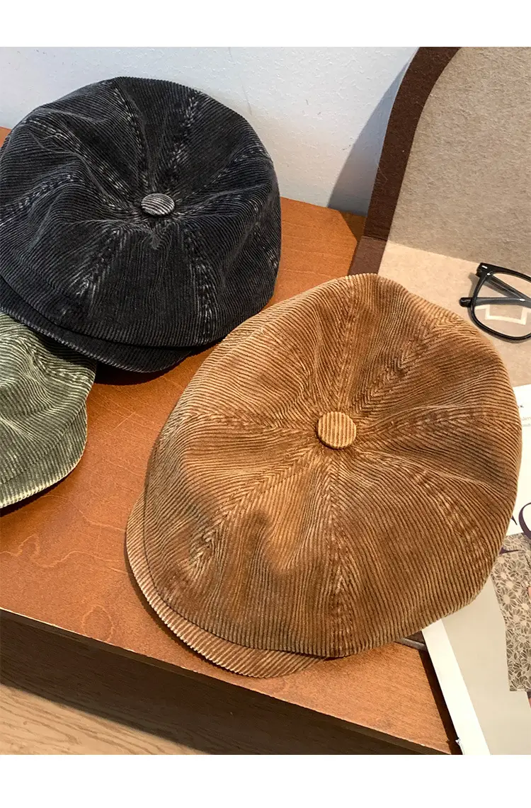 Women Japanese Retro Duckbill Beret Cap Black — feature 10
