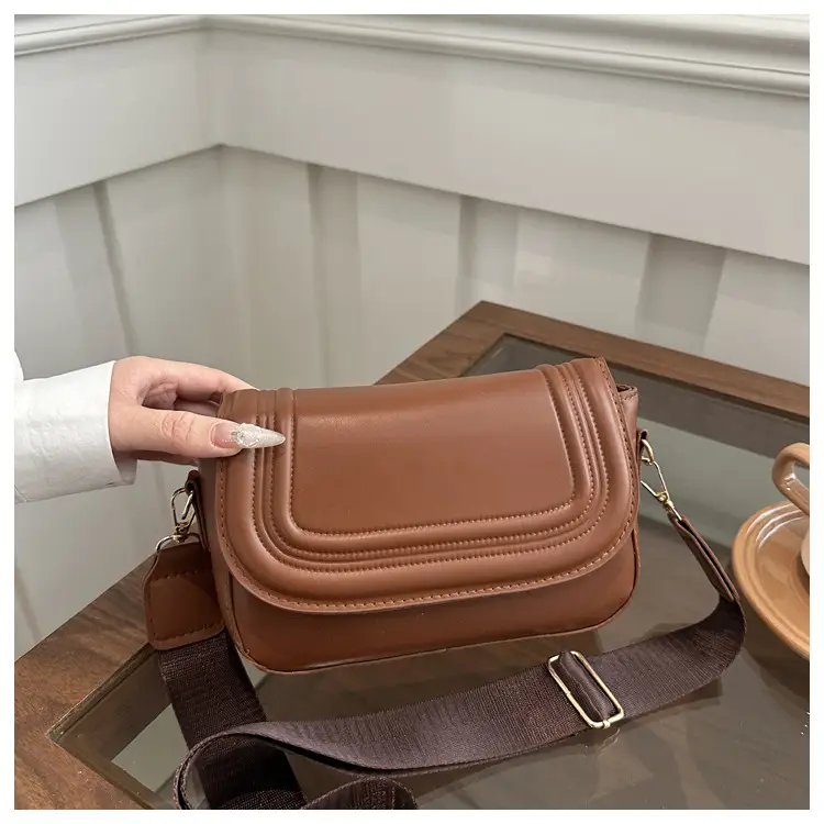 Beige Crossbody Shoulder Bag for Women 2025 — feature 28