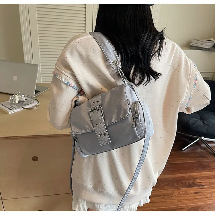 Black Cross-Border Canvas Shoulder Bag 2026 — feature 9