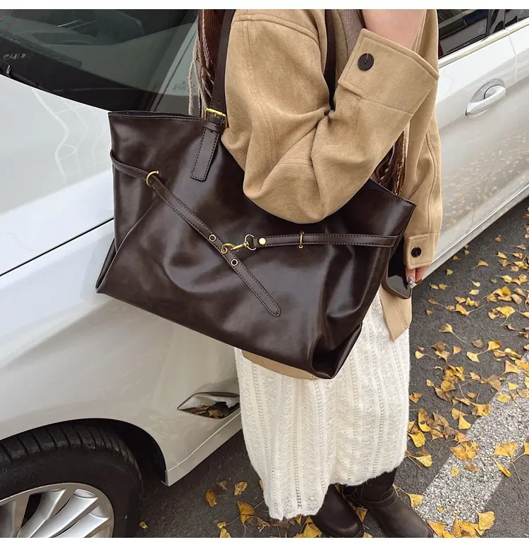 Women Korean Style Large Tote Bag Brown Leather — feature 15