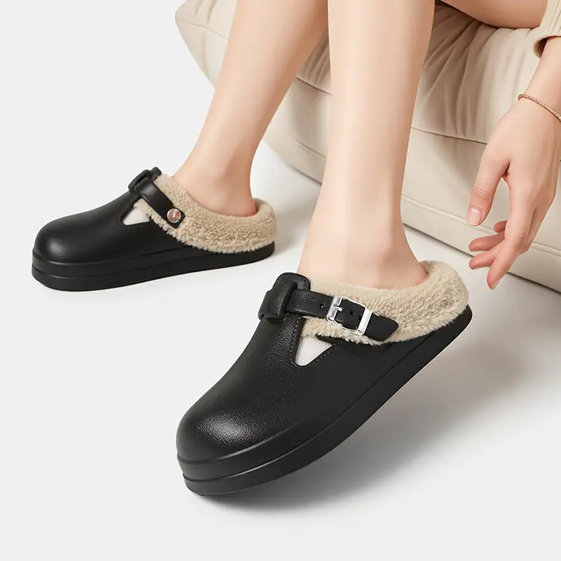 Women Closed-Toe Warm White Slipper - Image 5