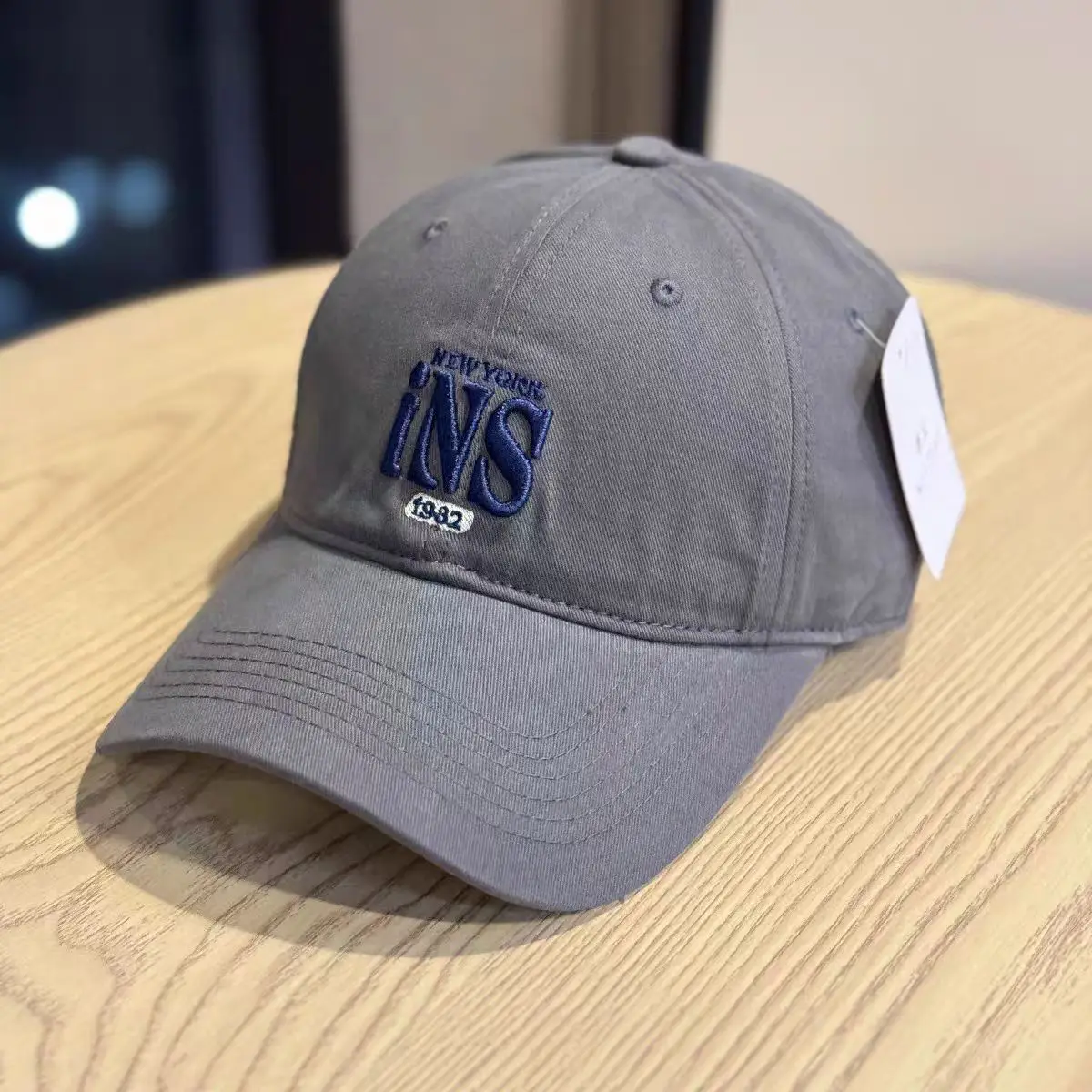 Women Maroon Letter Embroidered Baseball Cap - Image 6