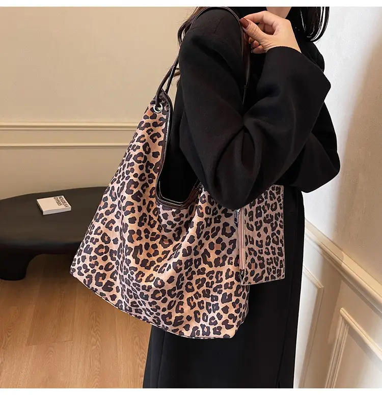 Leopard Print Women's Shoulder Bag 2025 New Style — feature 17