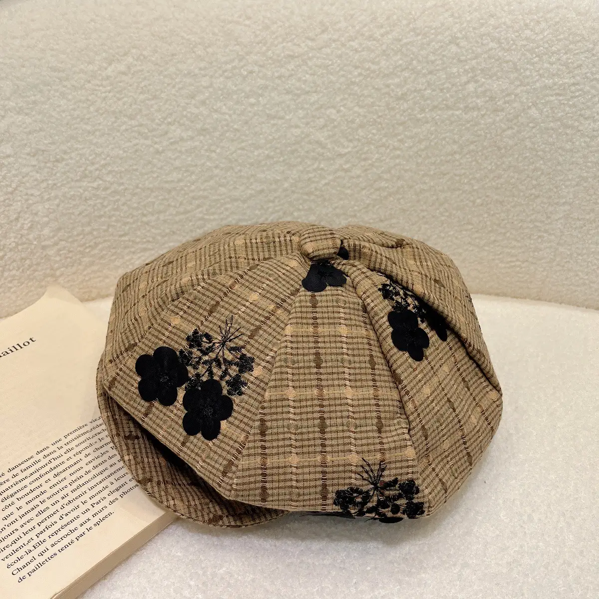 Korean Style Embroidered Duckbill Cap for Women — feature 5