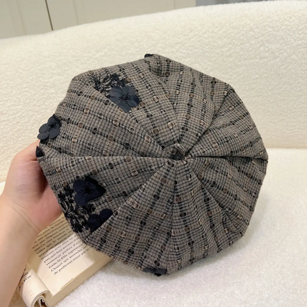 Korean Style Embroidered Duckbill Cap for Women — feature 7