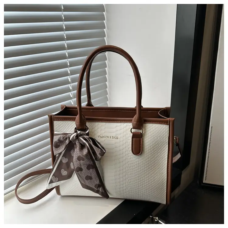 Silk Scarf 2025 Women's Textured Crossbody Bag — feature 17
