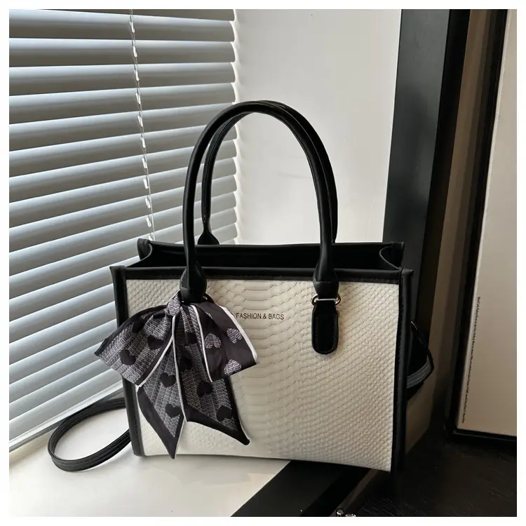 Silk Scarf 2025 Women's Textured Crossbody Bag — feature 18