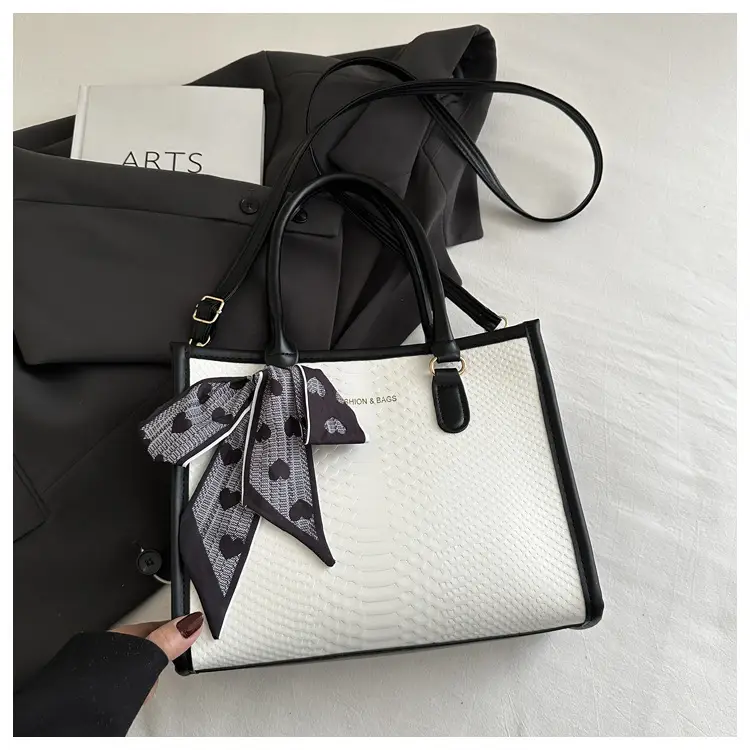 Silk Scarf 2025 Women's Textured Crossbody Bag — feature 21
