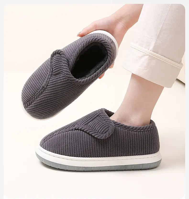 Elderly Women's Winter Cotton Shoes with Velvet, Warm and Non-Slip, Couples Wear at Home and Outside, Thick-Soled Plush Bags and Cotton Slippers for Men — feature 3