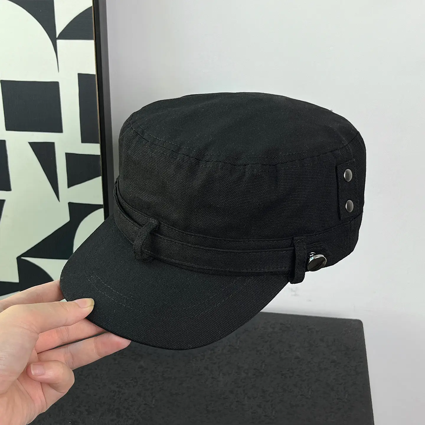 Black Korean Retro Rivet Flat Cap for Women - Image 2