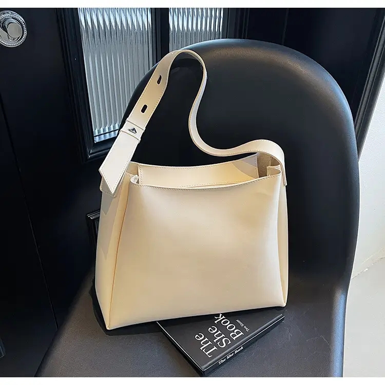 High-End Leather Shoulder Bag with Zipper & Crossbody — feature 15