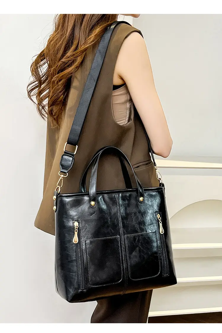 Women's Large Capacity Tote Bag Brown Black Leather — feature 12