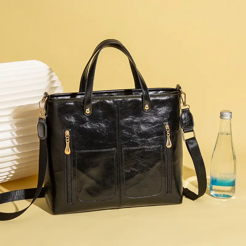 Women's Large Capacity Tote Bag Brown Black Leather — feature 24