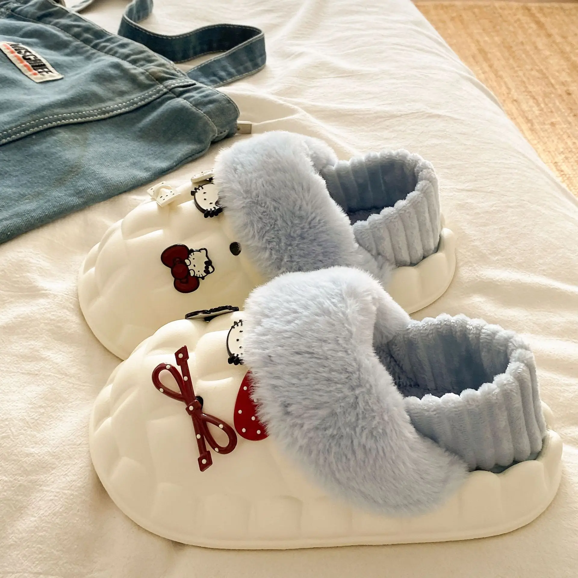 Cute Cartoon Pink Cotton Slippers for Women - Image 5