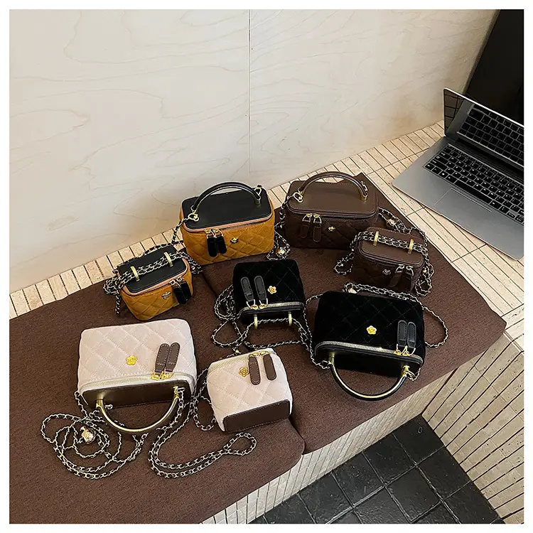 Women Diamond Embroidery Satchel Box Brown 2025 — feature 1
