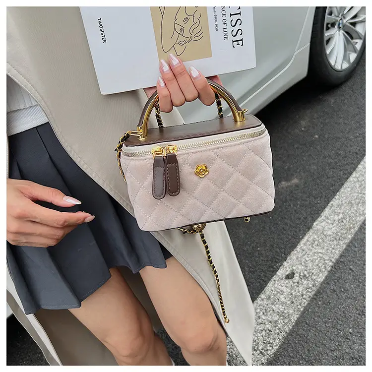 Women Diamond Embroidery Satchel Box Brown 2025 — feature 24
