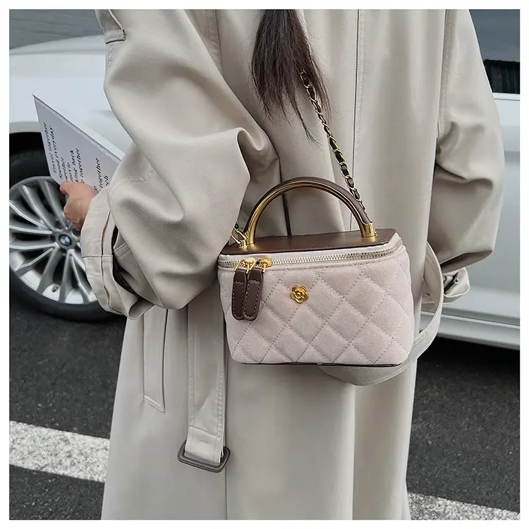 Women Diamond Embroidery Satchel Box Brown 2025 — feature 25