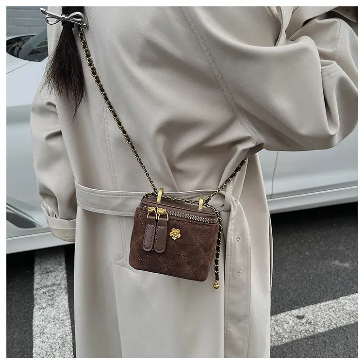 Women Diamond Embroidery Satchel Box Brown 2025 — feature 29